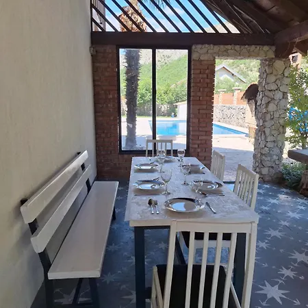 Villa Amore Buna